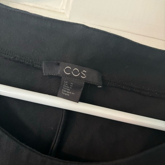 Cos Sleeveless Scoop Neck Blouse - Picture 7 of 9